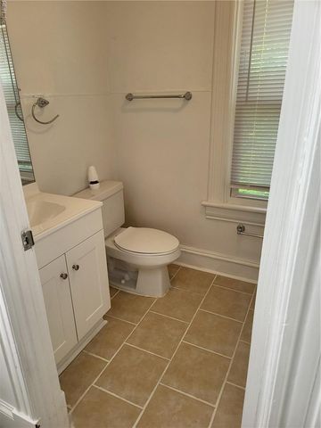 108 E Howard ST, Hampton, VA 23663