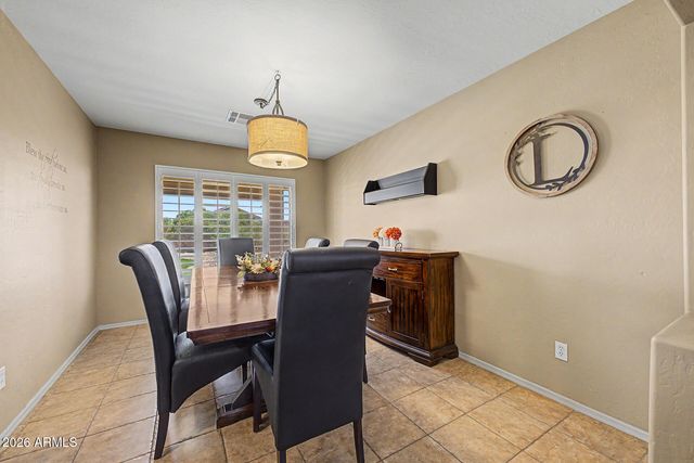 22137 W MESQUITE Drive, Buckeye, AZ 85326