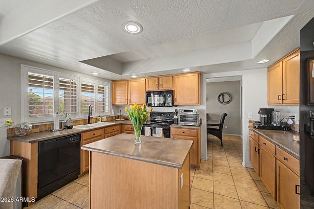 22137 W MESQUITE Drive, Buckeye, AZ 85326