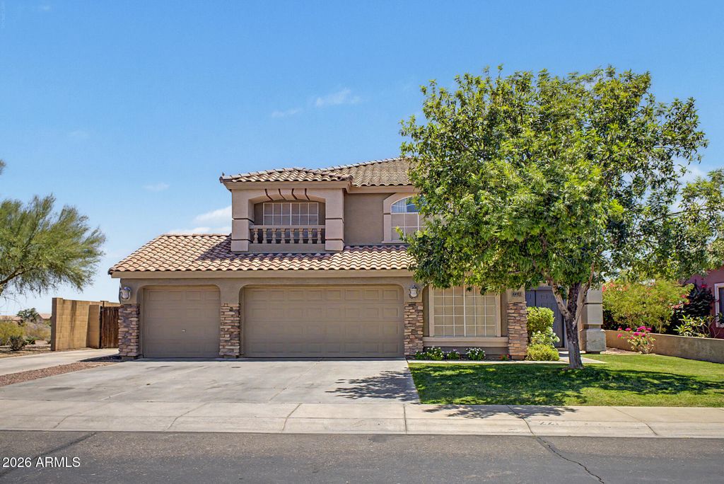 22137 W MESQUITE Drive, Buckeye, AZ 85326
