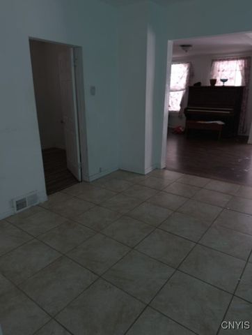 1517 Miller Street, Utica, NY 13501