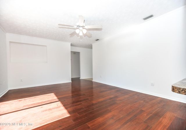 1367 BELLAIR Boulevard, Orange Park, FL 32073