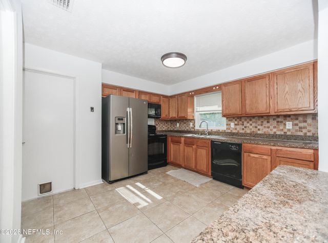 1367 BELLAIR Boulevard, Orange Park, FL 32073