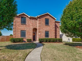1035 Mayflowers Lane, Lancaster, TX 75134
