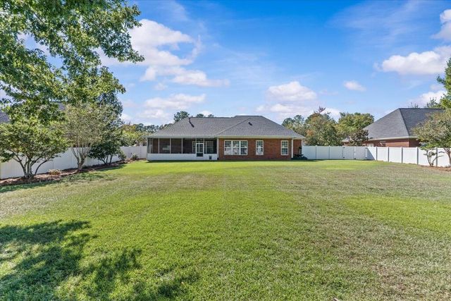 109 Falkirk Dr, Dothan, AL 36305