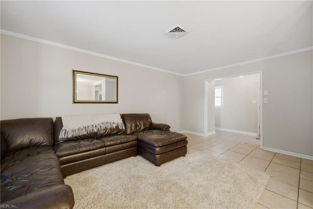 4900 Brandywine DR, Virginia Beach, VA 23464