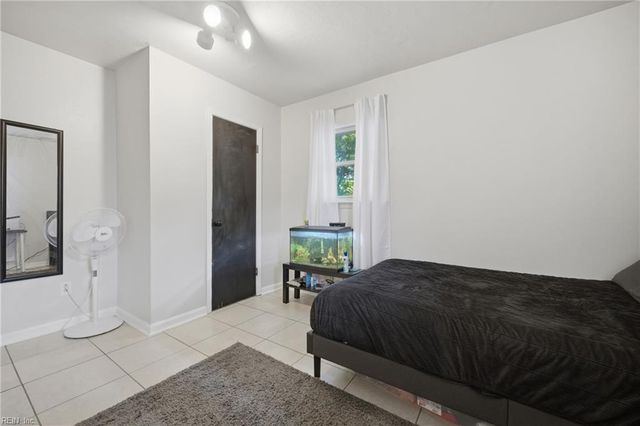 4900 Brandywine DR, Virginia Beach, VA 23464