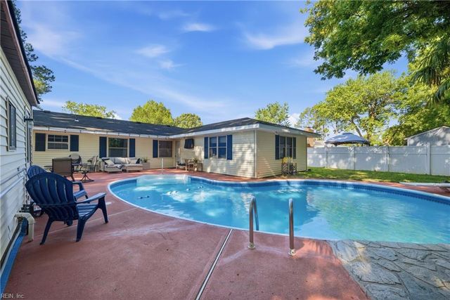 4900 Brandywine DR, Virginia Beach, VA 23464