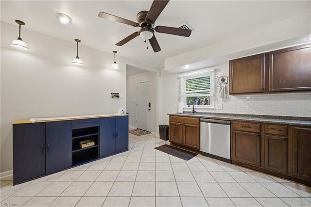 4900 Brandywine DR, Virginia Beach, VA 23464