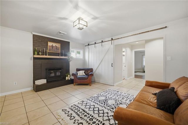 4900 Brandywine DR, Virginia Beach, VA 23464