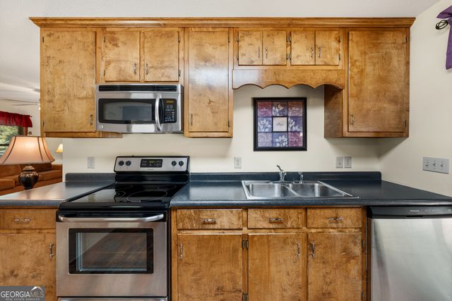 1502 Cumming Drive, Elberton, GA 30635