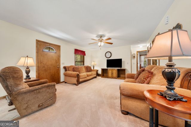 1502 Cumming Drive, Elberton, GA 30635