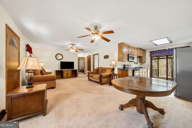 1502 Cumming Drive, Elberton, GA 30635