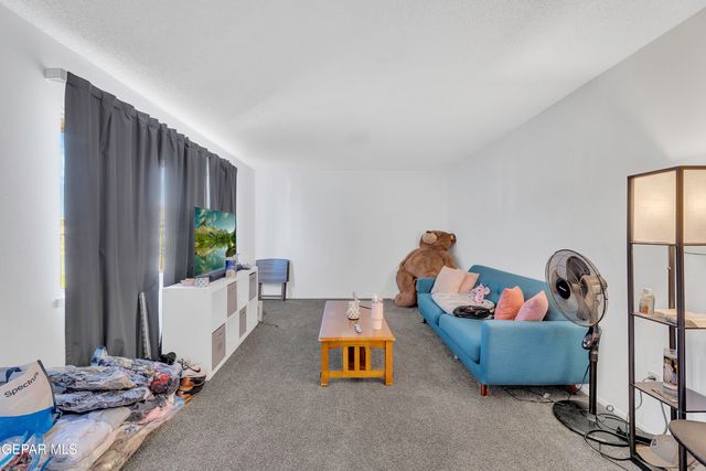 10652 CARDIGAN Drive, El Paso, TX 79935