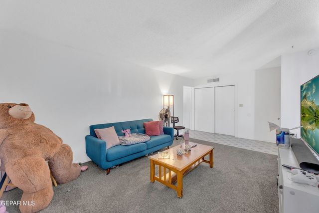 10652 CARDIGAN Drive, El Paso, TX 79935