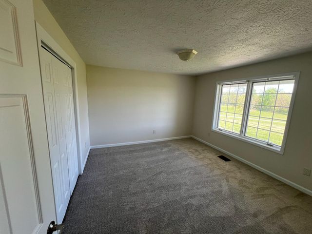 801 Waits Road, Cynthiana, KY 41031