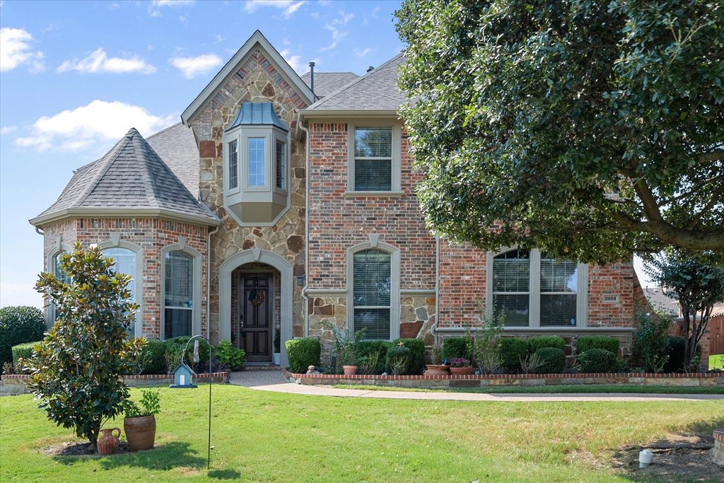 3203 England Parkway, Grand Prairie, TX 75054
