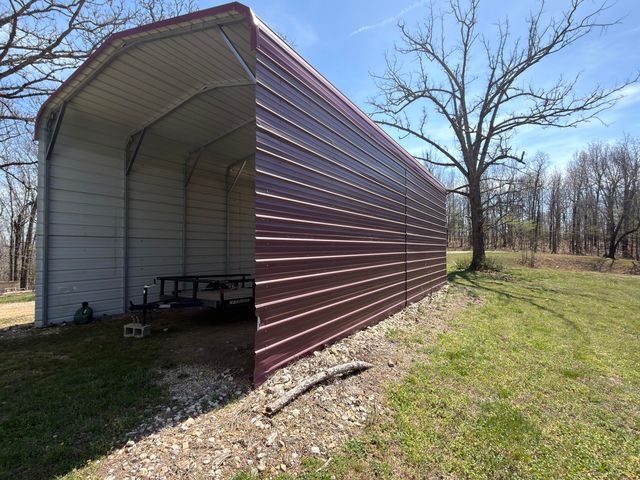 2731 County Road 250, Thayer, MO 65791
