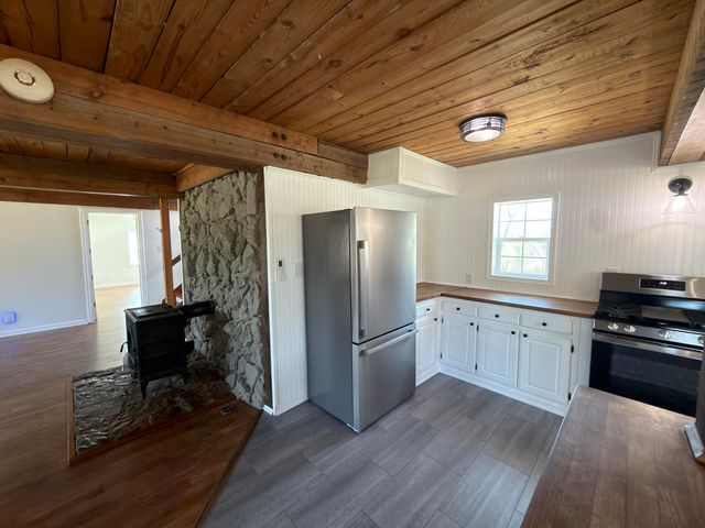 2731 County Road 250, Thayer, MO 65791