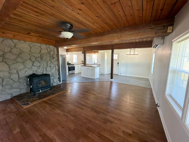 2731 County Road 250, Thayer, MO 65791
