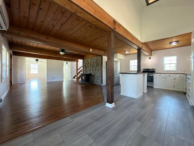 2731 County Road 250, Thayer, MO 65791
