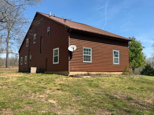 2731 County Road 250, Thayer, MO 65791