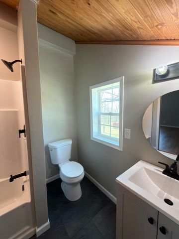 2731 County Road 250, Thayer, MO 65791