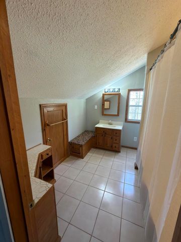 2731 County Road 250, Thayer, MO 65791