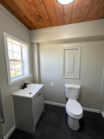 2731 County Road 250, Thayer, MO 65791