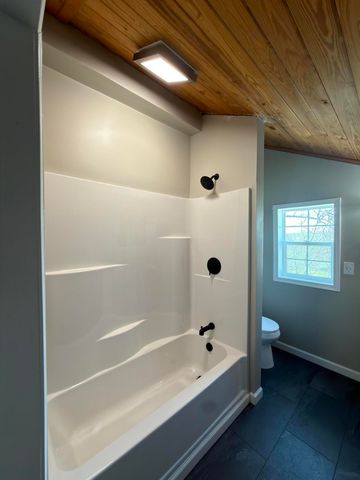 2731 County Road 250, Thayer, MO 65791