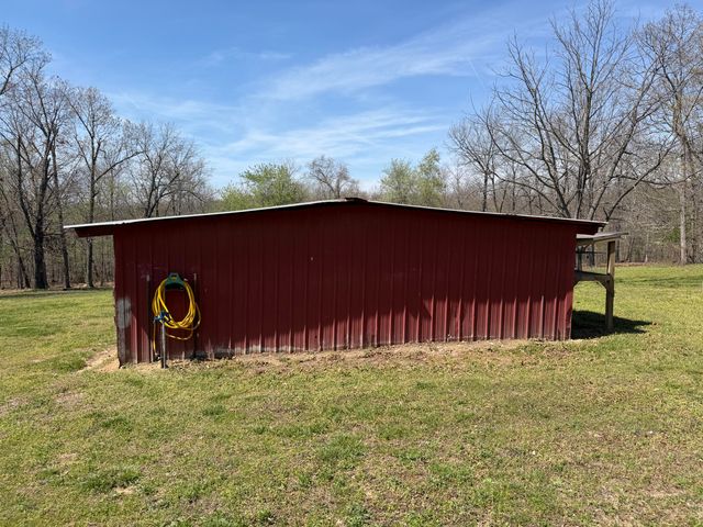 2731 County Road 250, Thayer, MO 65791