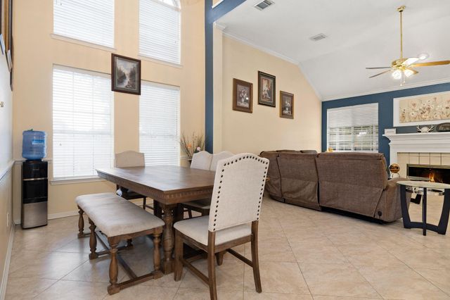 9046 Fairbloom Lane, Houston, TX 77040