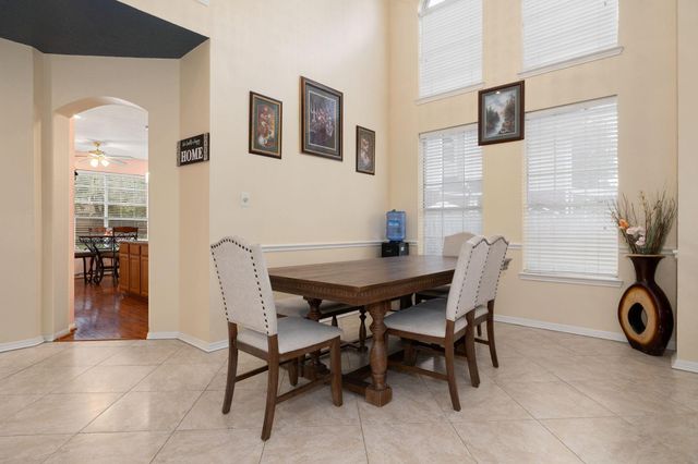 9046 Fairbloom Lane, Houston, TX 77040