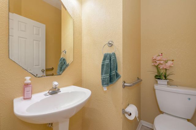9046 Fairbloom Lane, Houston, TX 77040