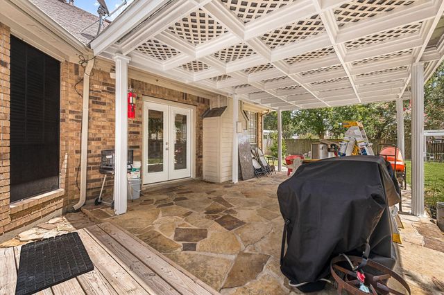 9046 Fairbloom Lane, Houston, TX 77040