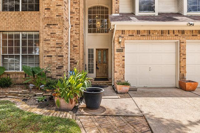 9046 Fairbloom Lane, Houston, TX 77040