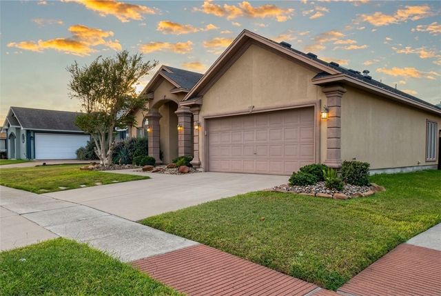 8301 Pocono, Corpus Christi, TX 78414