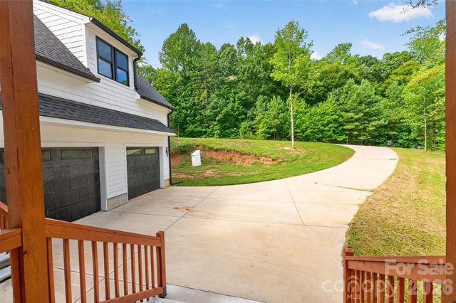 1266 Ron Whicker Drive, Catawba, NC 28609