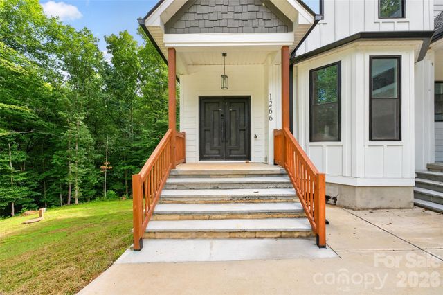 1266 Ron Whicker Drive, Catawba, NC 28609