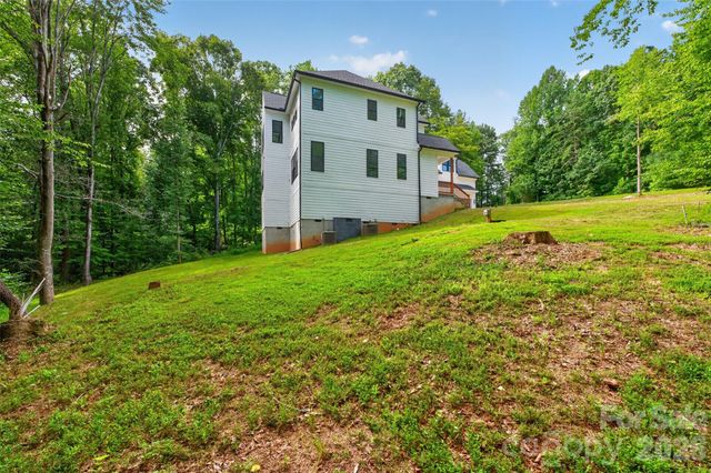 1266 Ron Whicker Drive, Catawba, NC 28609