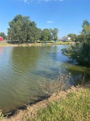 4000 S Broadway Street, Moore, OK 73160