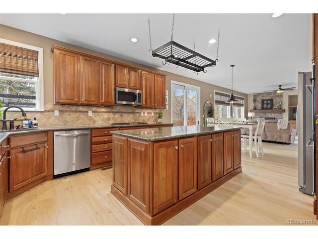 10996 Glengate Cir, Highlands Ranch, CO 80130