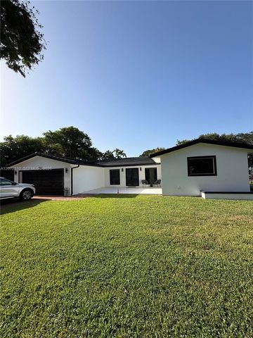 6901 S Miami Lakeway S, Miami Lakes, FL 33014