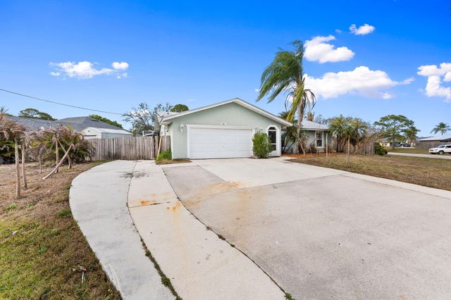 501 SW Todd Avenue, Port St. Lucie, Port St Lucie, FL 34983