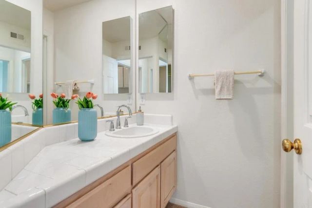 17094 Obsidian Drive, Ramona, CA 92065