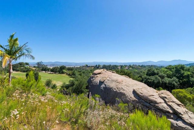 17094 Obsidian Drive, Ramona, CA 92065