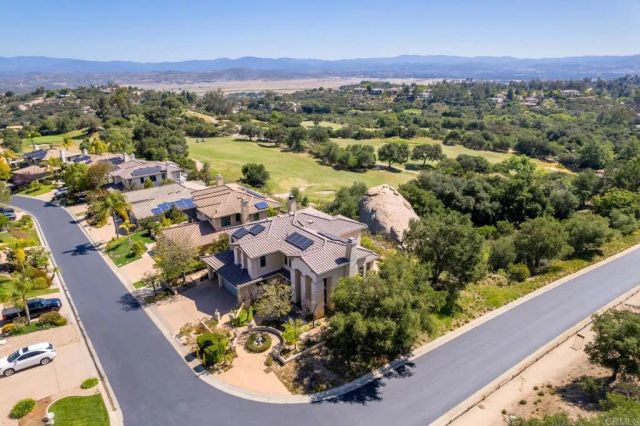 17094 Obsidian Drive, Ramona, CA 92065