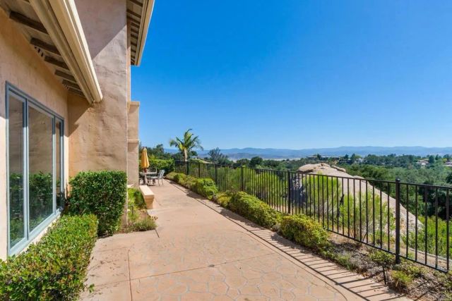17094 Obsidian Drive, Ramona, CA 92065