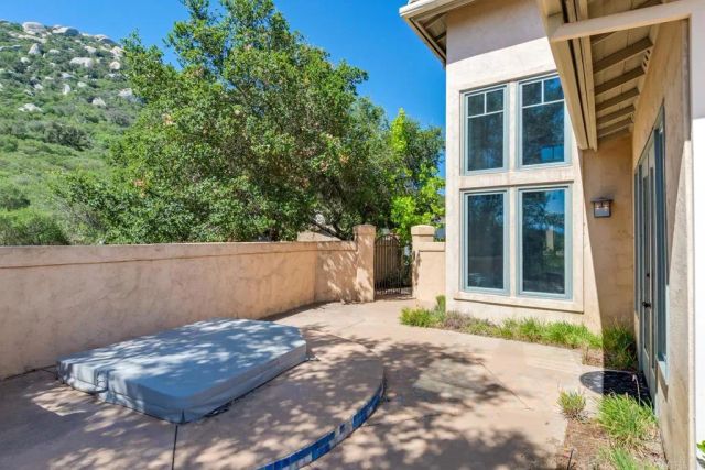 17094 Obsidian Drive, Ramona, CA 92065