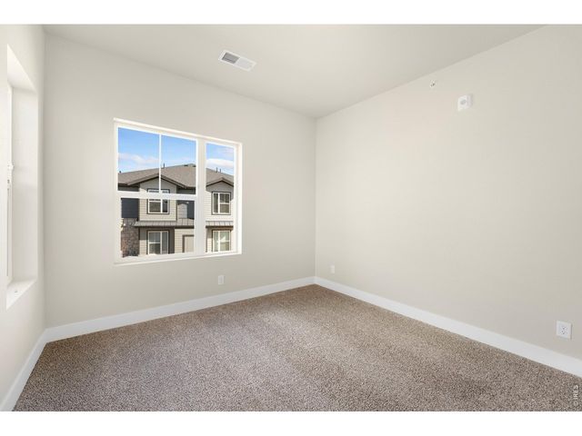 6793 Maple Leaf Dr 201, Timnath, CO 80547